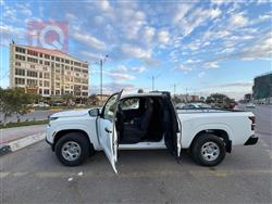 نيسان فرونتر